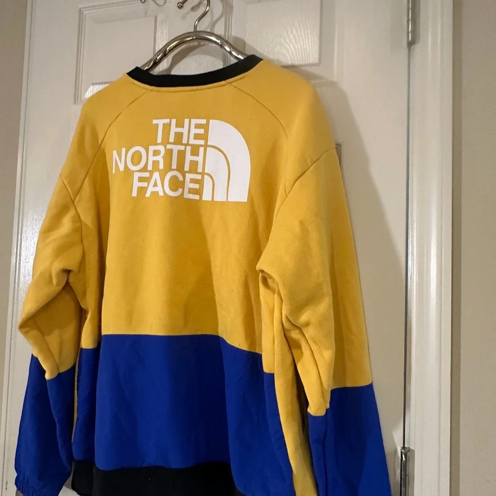 The North Face Mens Large Colorblock Crewneck Sweatshirt Yellow Blue Fleece Logo